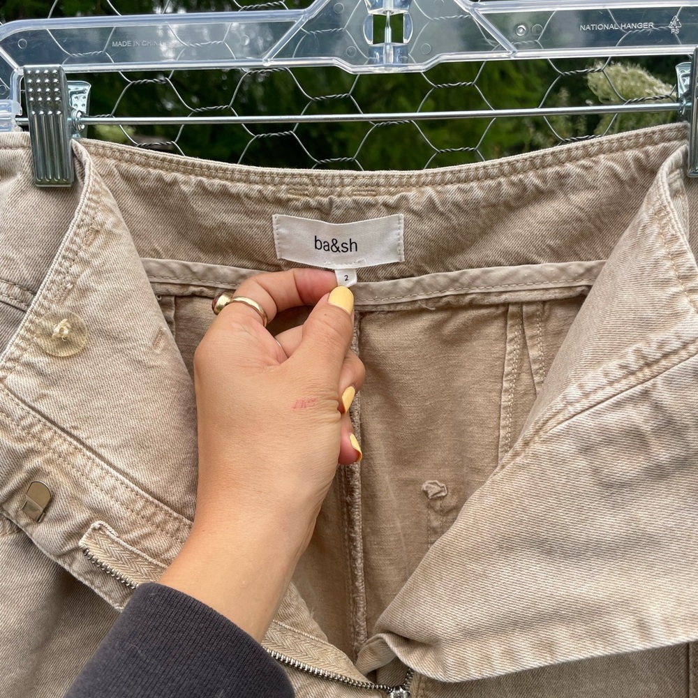 ba&sh Neutral-Tone High Rise Jeans - Picture 3 of 3